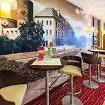 Hotel Qubus