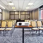 Qubus Hotel