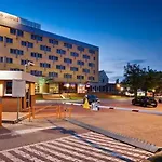 Hotel Qubus 3*