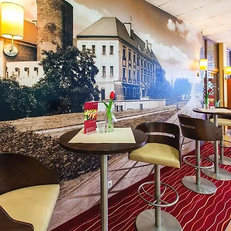 Hotel Qubus