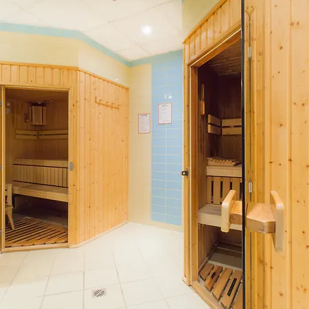 Hotel Qubus Hlohov,