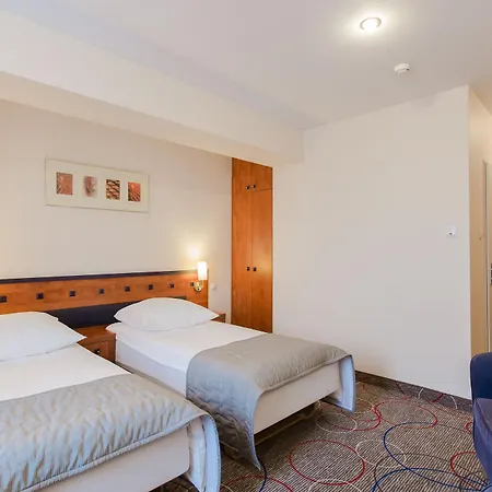 Qubus Hotel Hlohov,