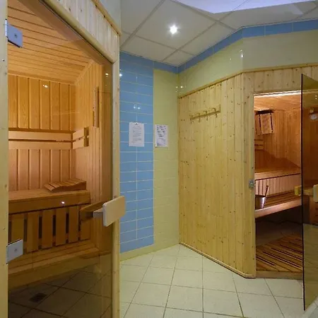 Qubus Hotel