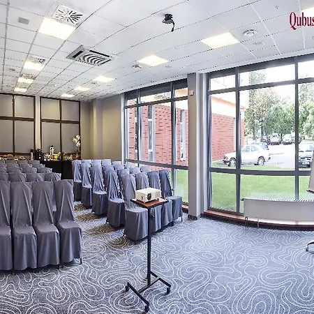 Qubus Hotel Hlohov,