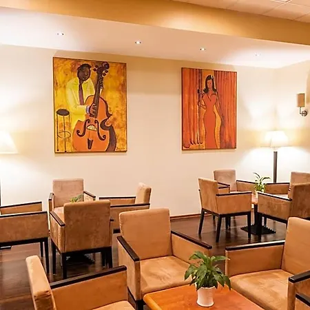 Hotel Qubus