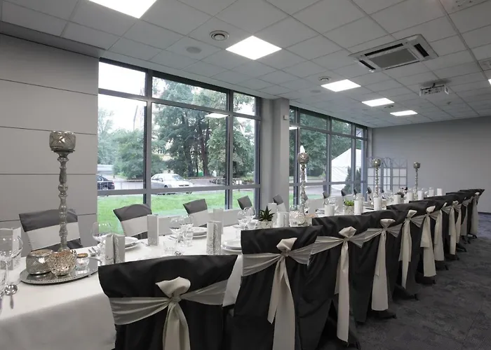 Qubus 3* Glogow (Glogow)